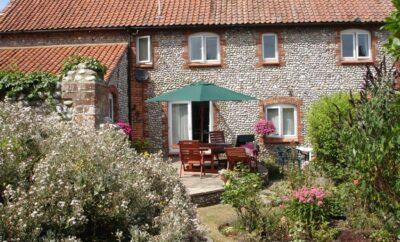 Norfolk north coast, close Sheringham, Holt, Blakeney, Cley sleeps 14, Weybourn