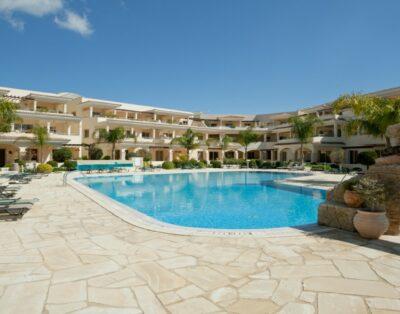 APT F109 Aphrodite Sands holiday apartment with shared pool, beach/lake nearby, jacuzzi/hot tub and internet access