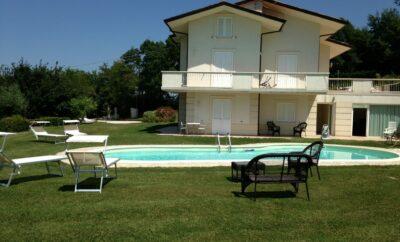 Villa with pool nearby the Beach Italy