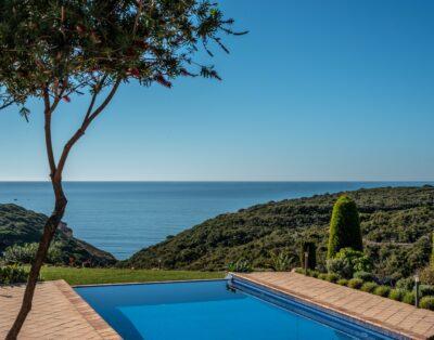 Stunning Four Bedroom Luxury Villa with Panoramic Sea View