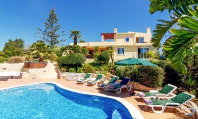 Five Bedroom Villa With Sea View, Walking Distance of Town and Beach