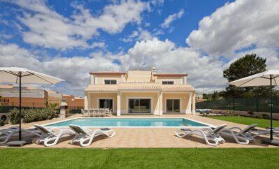 Four bedroom luxury villa in Carvoeiro